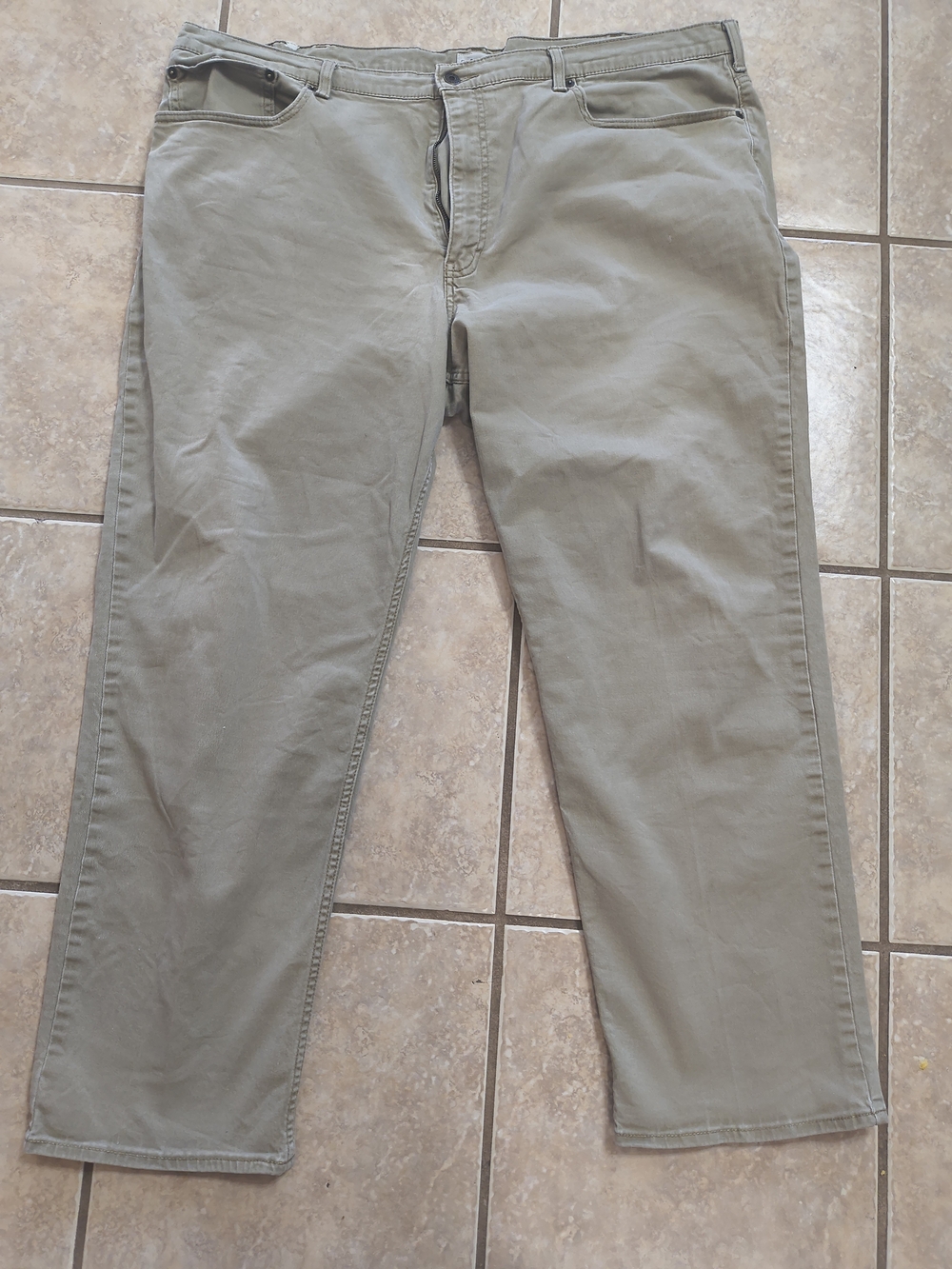 Men's Dockers Olive Green Casual Pants Size 46x32